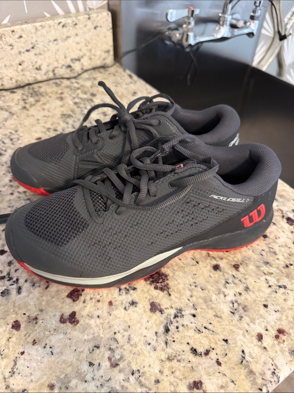 Wilson Men's Gray Tennis Athletic Shoes with Red Accents
